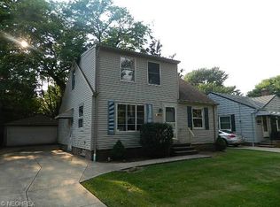 6448 Lawnwood Ave, Parma Heights, OH 44130