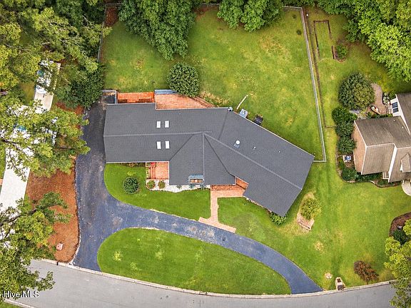 4th image of 407 Bundy Lane