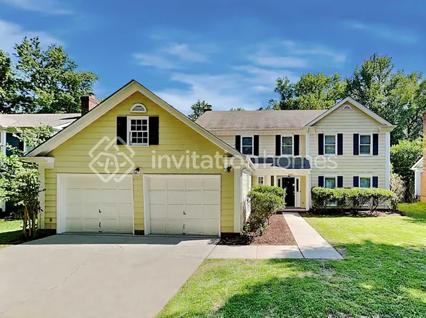 3701 Waterton Leas Ct, Charlotte, NC 28269