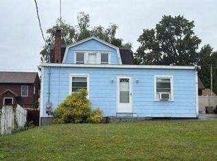 44 Juliette St, Chicopee, MA 01013