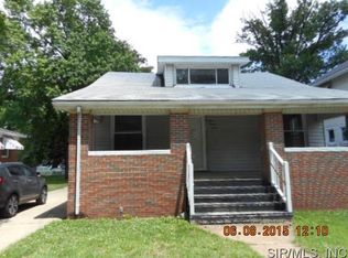 837 Esther Ave, Wood River, IL