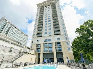 3040 Peachtree Rd NW UNIT 910, Atlanta, GA 30305