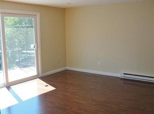 2nd image of 95 Fountain Ln APT 11