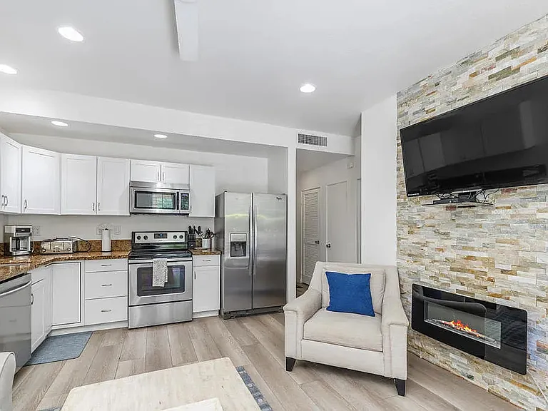78180 Cortez Ln #163 — Photo 2