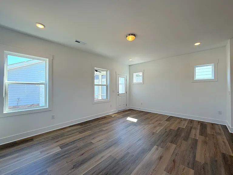 952 Allen Park Dr — Photo 10
