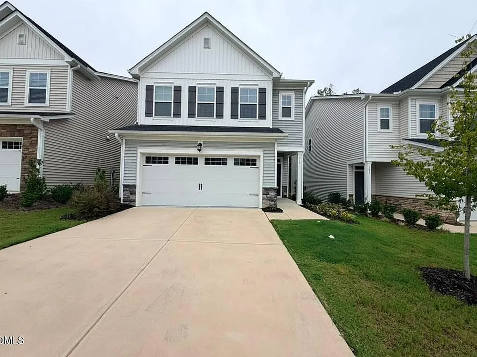 319 Aster Bloom Ln