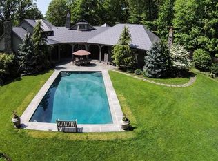 20 Elsway Rd, Short Hills, NJ 07078