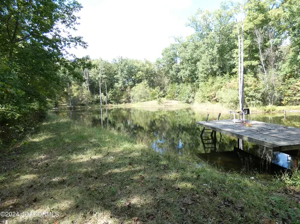 6133 Dogwood Ln, Williamsburg, MO 63388