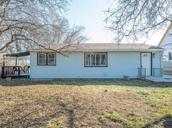 607 Cummins Rd, Des Moines, IA 50315