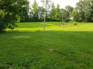 2442 S Hinton Rd, Southside, TN 37171