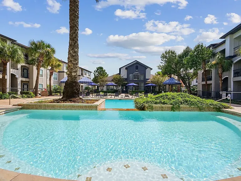 Aura at Westchase — Photo 6