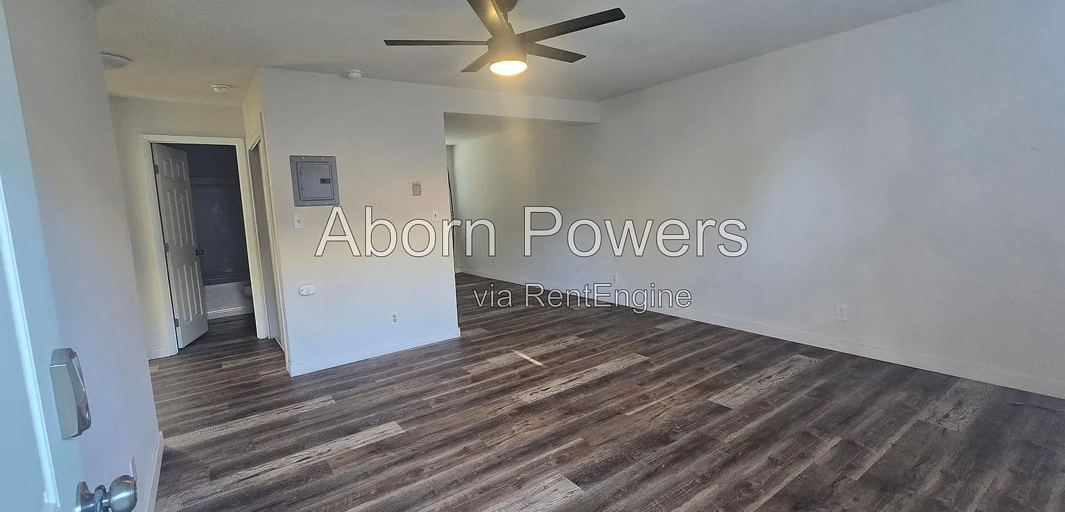 2 bed, 1.0 bath, $1,695 — Photo 4