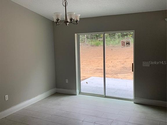 4th image of 1597 W Beach Plum Dr