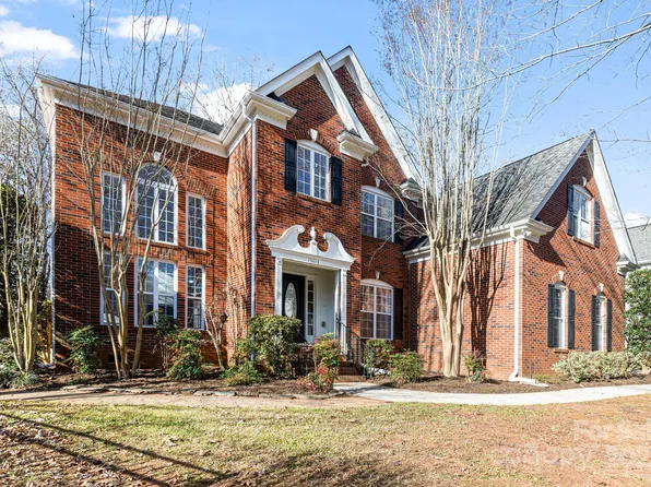 15613 Glen Miro Dr, Huntersville, NC 28078