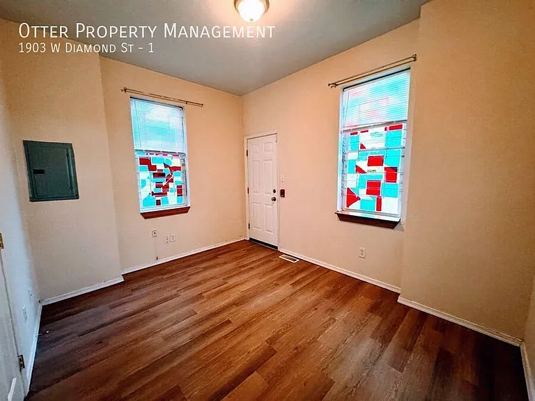 1903 W Diamond St #1 — Photo 15