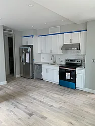 Rented by Hudson Exclusive