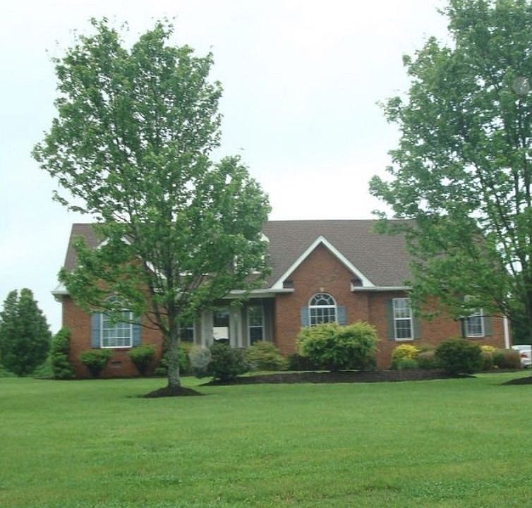 1st image of 120 Roaden Ct