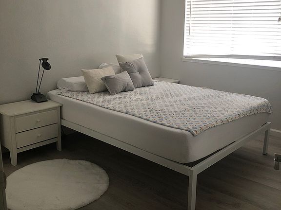 2nd image of 5456 Black Ave