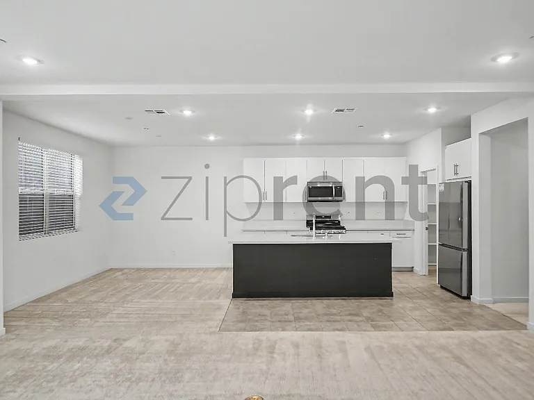 15796 Caterpillar Dr — Photo 11