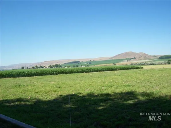 721 Mendiola Rd, Nyssa, OR 97913