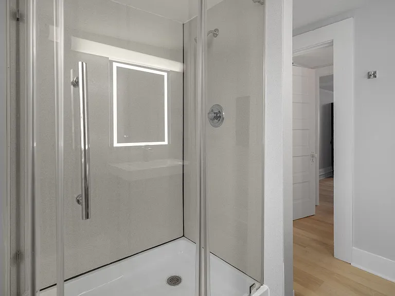 104 Harvard Pl — Photo 142
