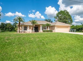2430 Grandview Dr, North Port, FL 34288
