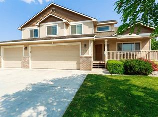 219 S Idaho St, Kennewick, WA 99336