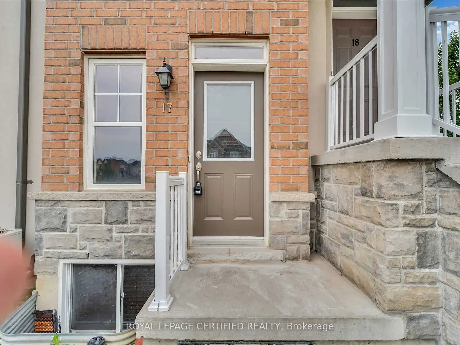 3 bed, $2,750 — Photo 2