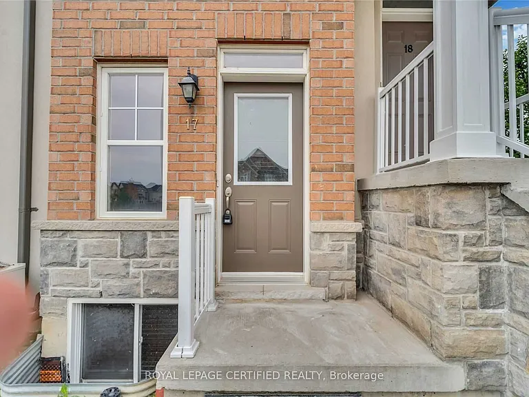 1380 Costigan Rd #17 — Photo 2