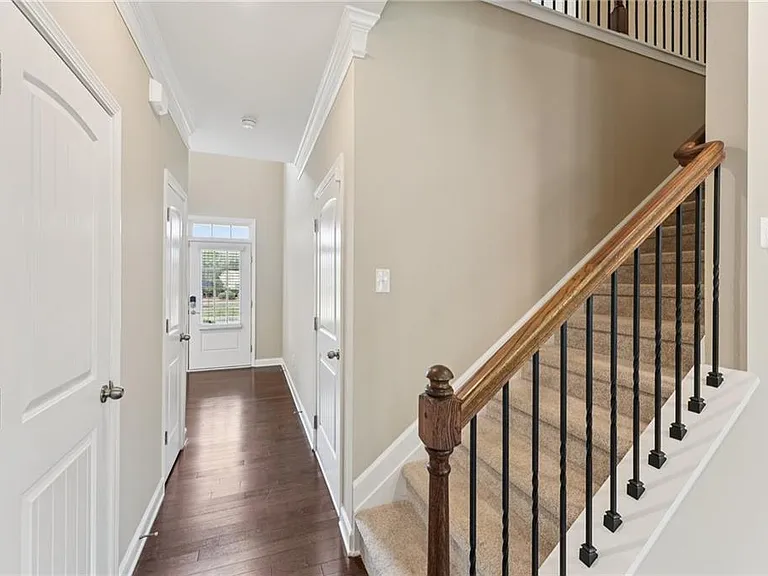 6370 Shiloh Woods Dr — Photo 32