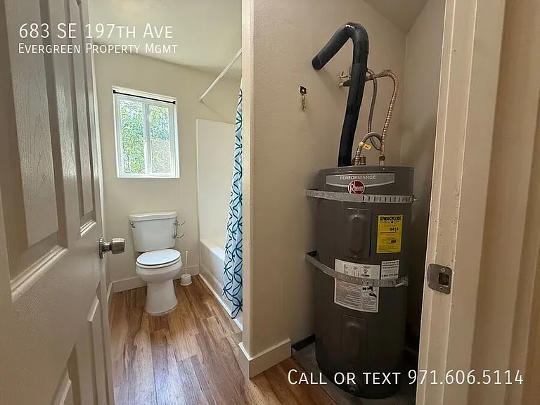 683 SE 197th Ave — Photo 27