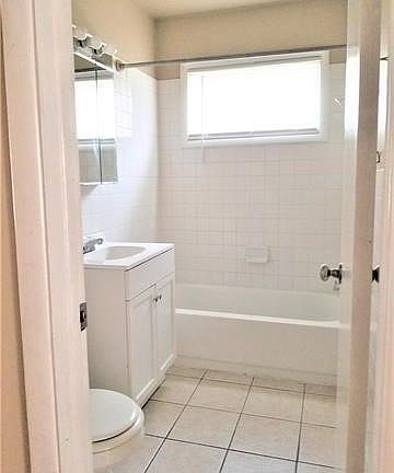 5th image of 466 S 80th East Ave