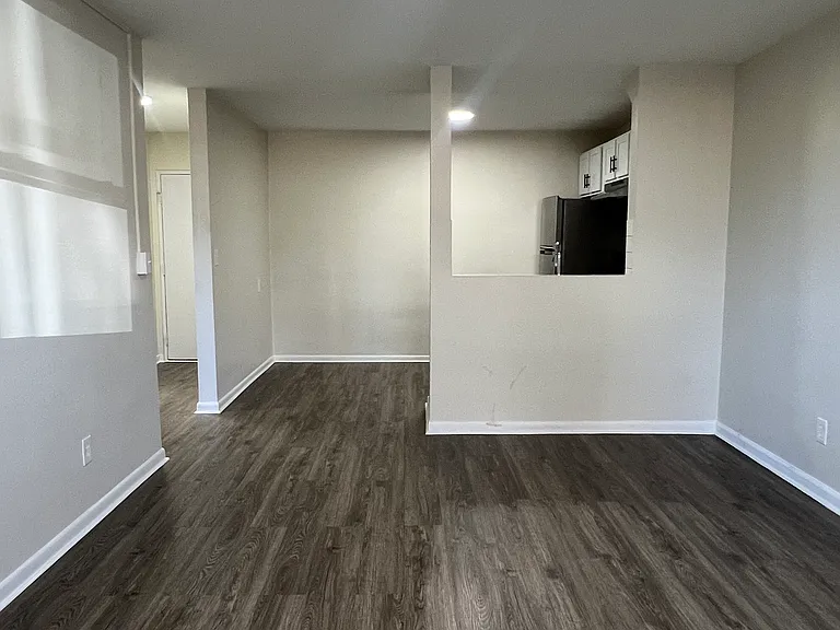474 Park Ave #2A — Photo 2