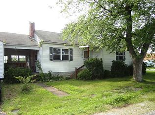 288 E Smithfield St, Mount Pleasant, PA