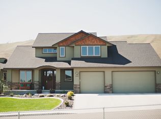 3801 Emerald St, Richland, WA