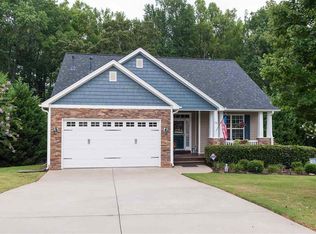 10 Burl Hollow Ln, Greer, SC 29651