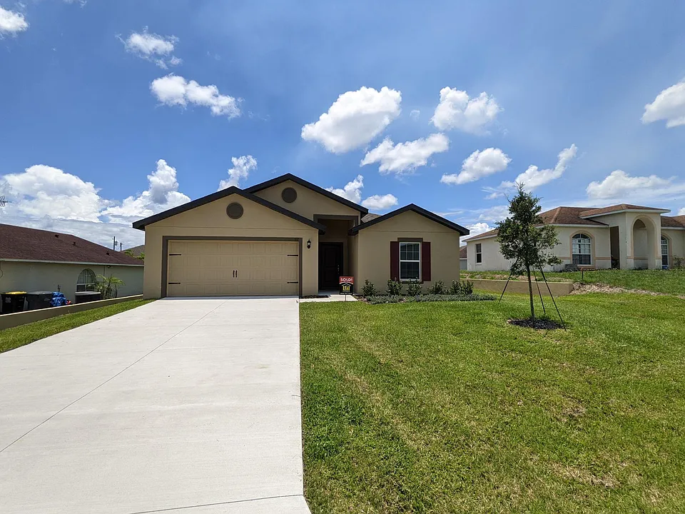 112 Herring Ln