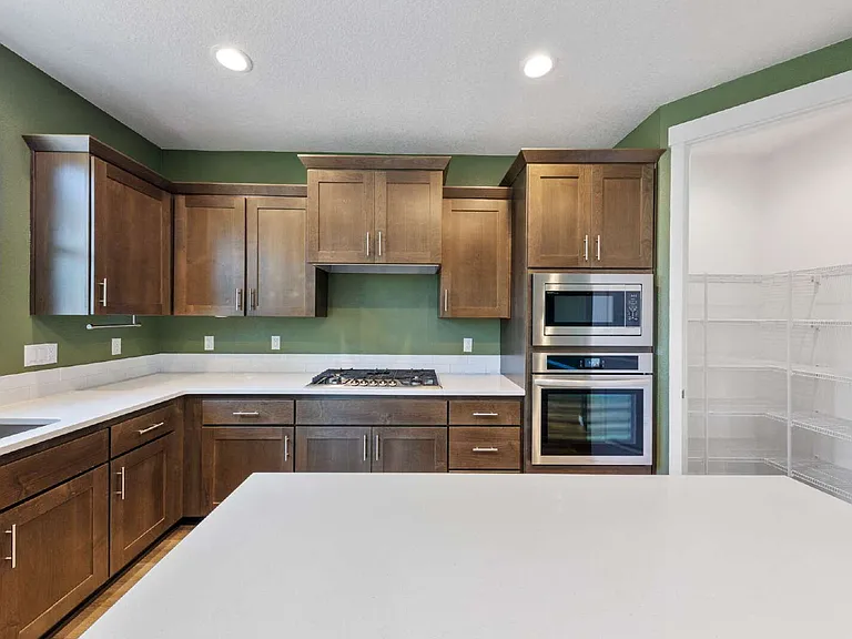 1722 N Kalapuya Pl — Photo 17