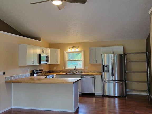 4th image of 16-1266 40th St