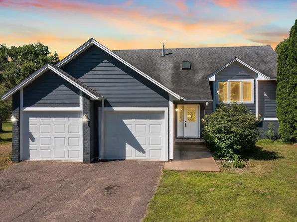 2797 110th St NE, Monticello, MN 55362