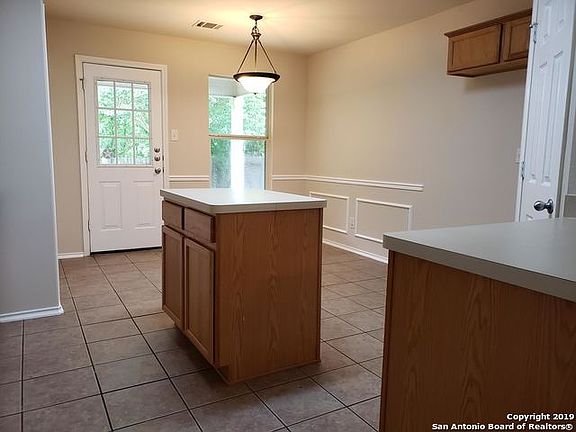 4th image of 4023 Arbor Hts