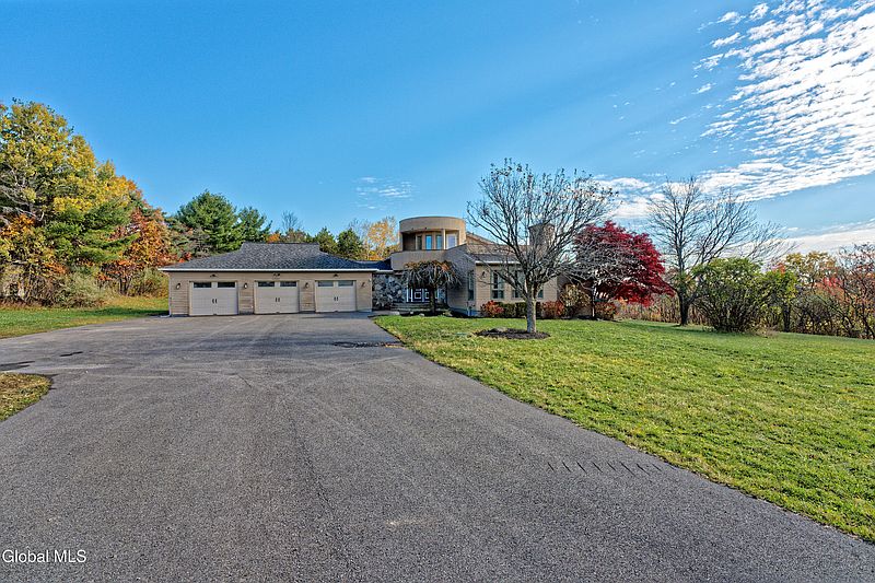 2nd image of 1243 Waters Road