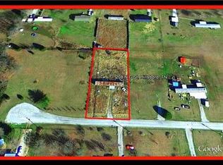 208 N G St, Hillsboro, TN 37342