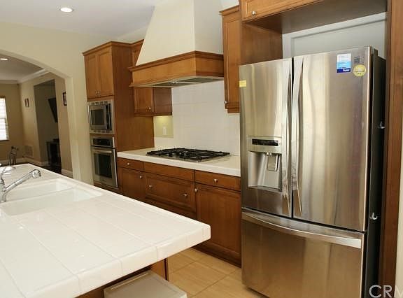3rd image of 2912 Wycliffe St
