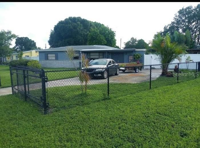 1st image of 6918 Onyx Dr N