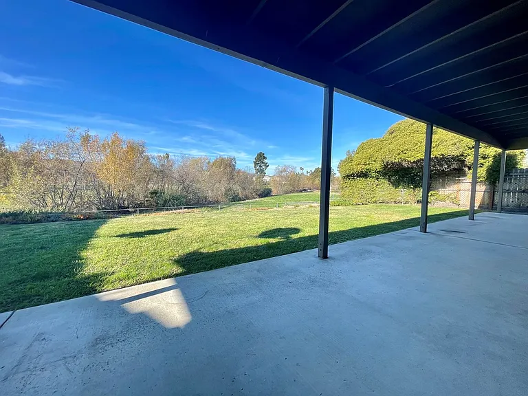 31238 Old River Rd — Photo 24