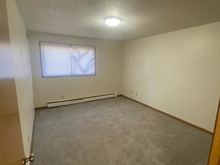 441 Lindale Dr #4 — Photo 7