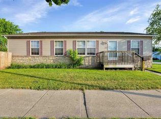 26770 Kathy St, Roseville, MI 48066