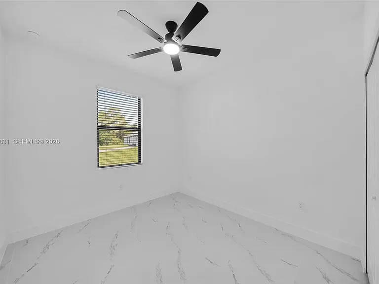 4982 Fairway Ct — Photo 5