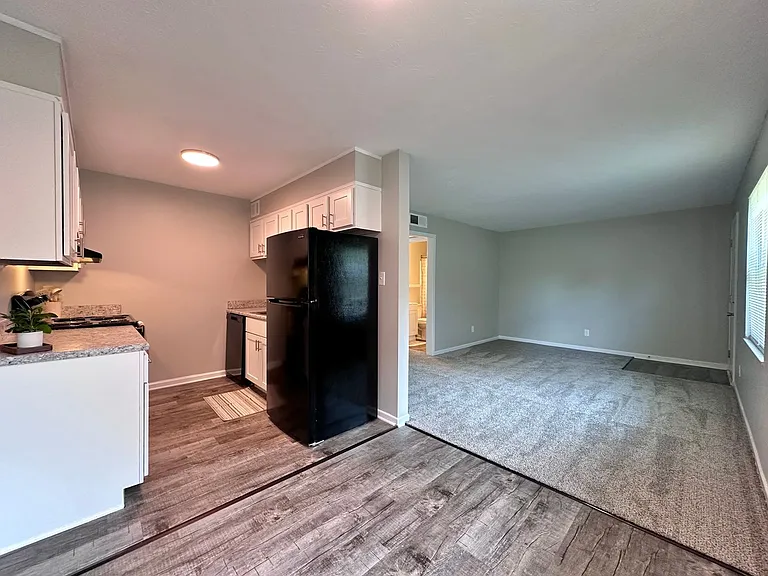 Rand Stockton Apartment Homes — Photo 78